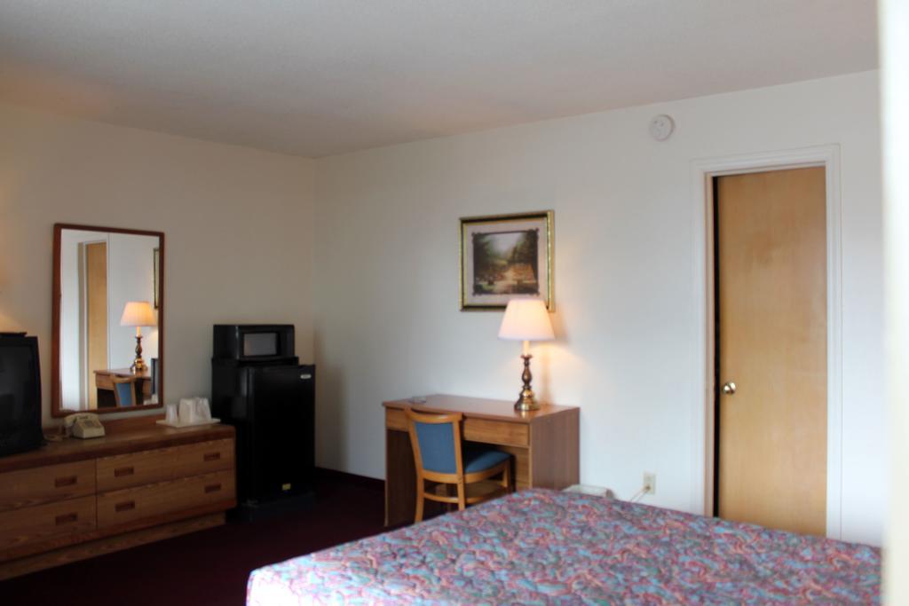 Super 7 Motel Columbia Eksteriør bilde