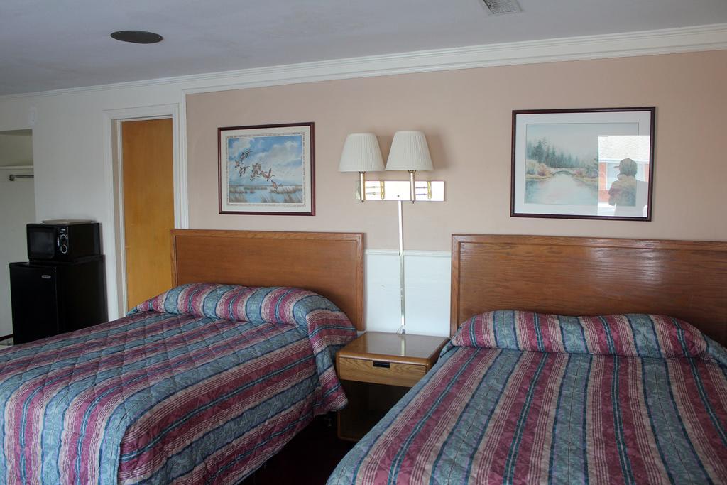 Super 7 Motel Columbia Eksteriør bilde